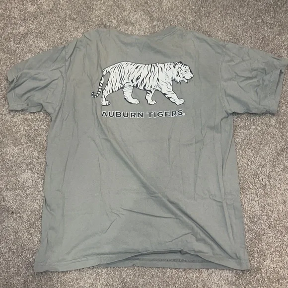 Tee - Picture 2 of 3